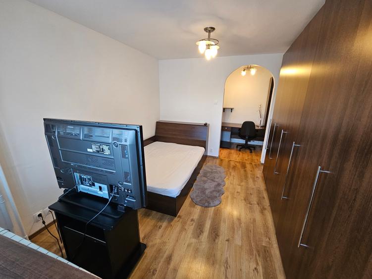 Apartament cu 2 camere decomandat în Unirii