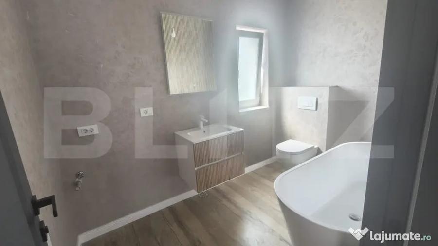 Casă cu 4 camere cu Teren 225 Mp în Bucium