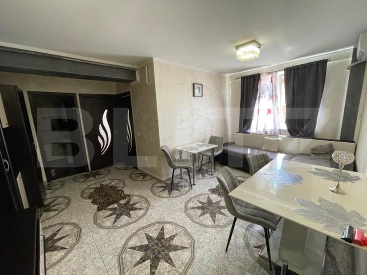 Apartament cu 2 camere semidecomandat, mobilat în Craiovița Nouă