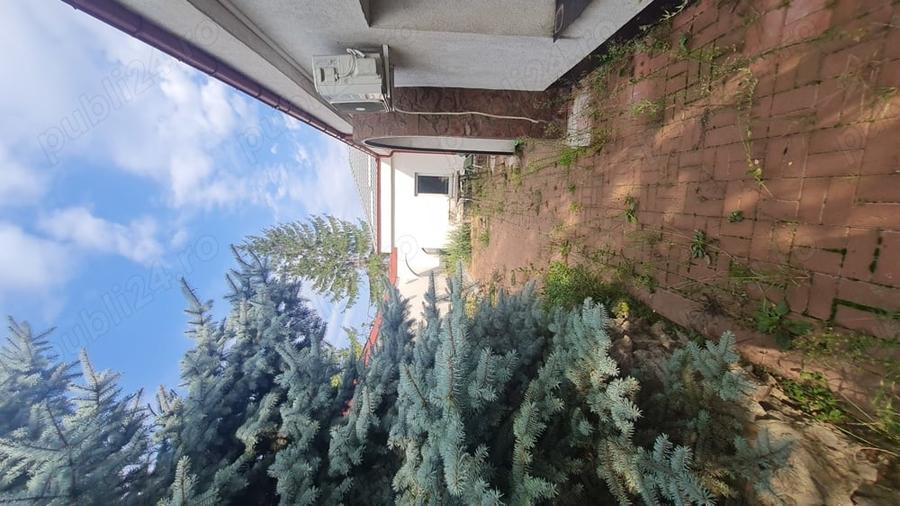 Casă cu 6 camere în Frumușica