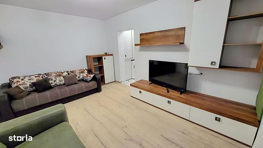 Apartament cu 2 camere semidecomandat în Tomis II