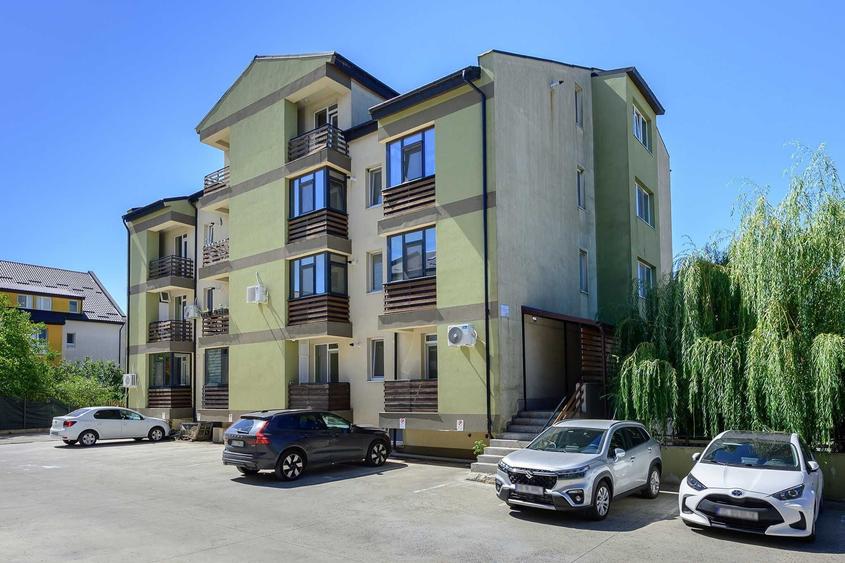 Apartament cu 3 camere decomandat în Valea Lupului