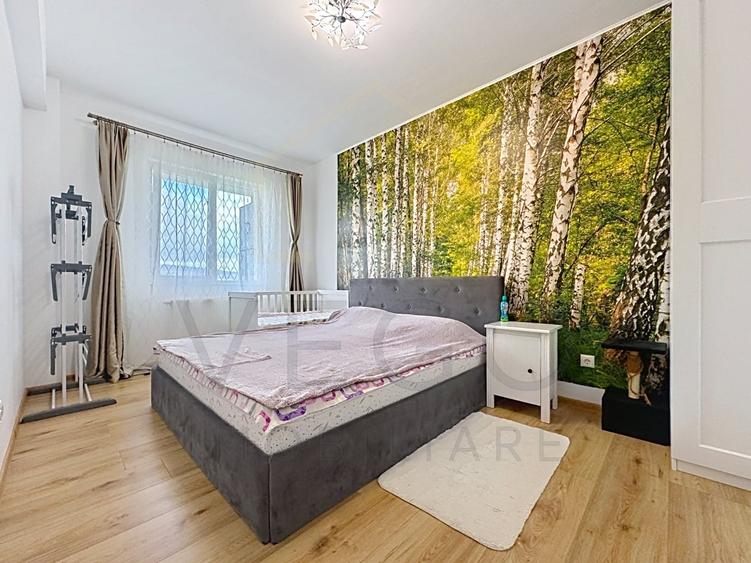 Apartament cu 3 camere semidecomandat, mobilat în Florești