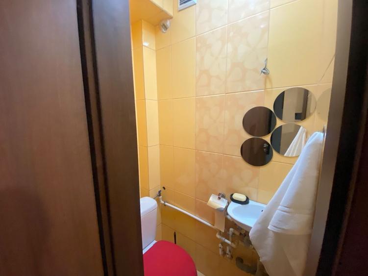 Apartament 3 camere Romană,metrou la scara,v20 - 1