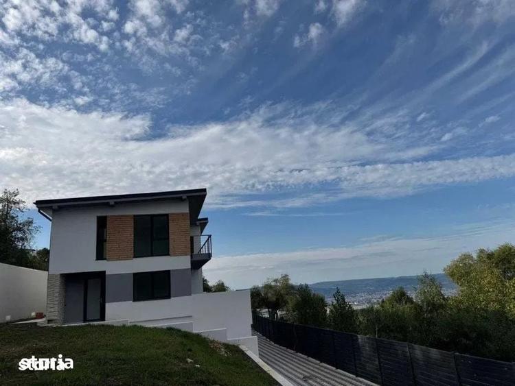 Casă cu 4 camere cu Teren 392 Mp în Feleacu