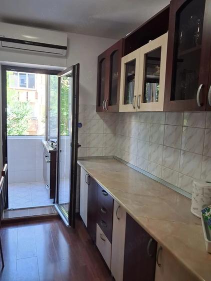 Apartament de inchiriat cu 2 camere,zona Decebal, Oradea - 2