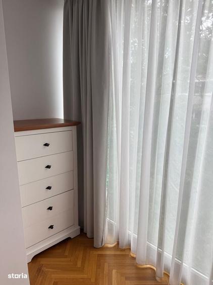 Apartament cu 4 camere în Victoriei