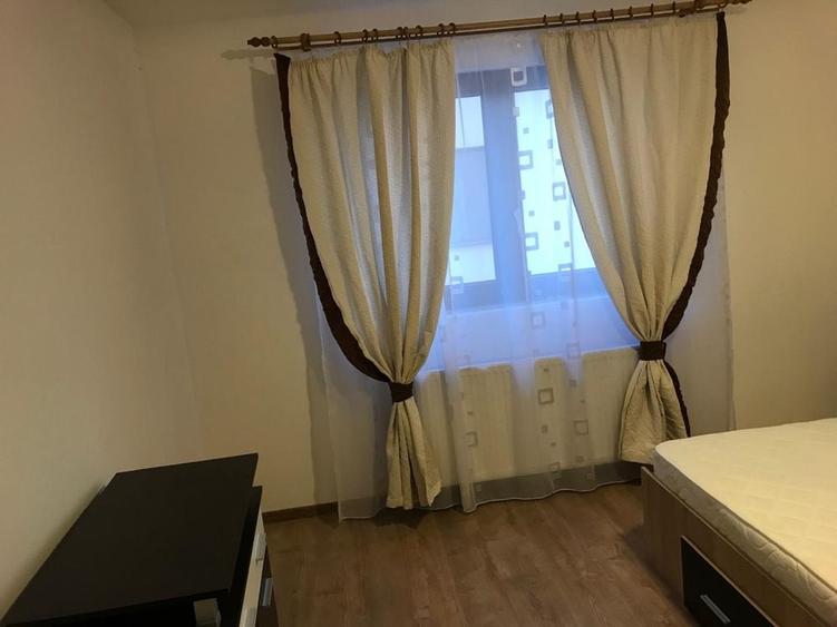 Inchiriez apartament 2 camere Giroc - 1