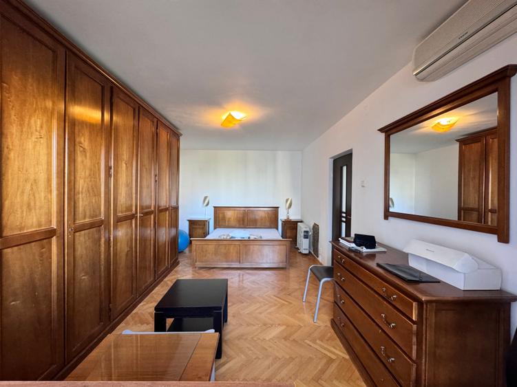 Apartament cu 2 camere decomandat în Tineretului