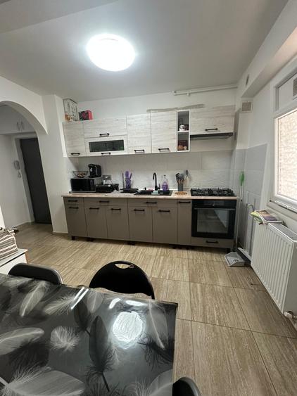 Apartament cu 2 camere circular în Militari