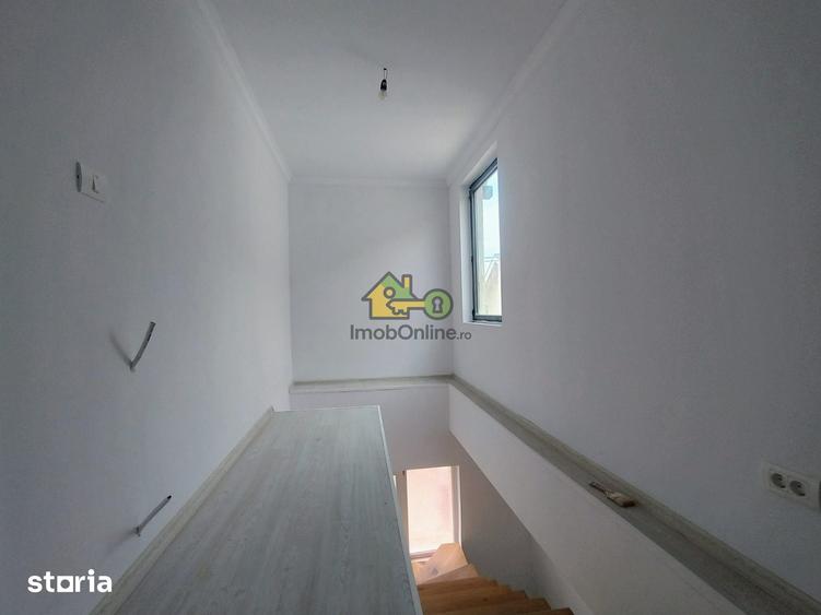 Casă cu 3 camere cu Teren 372 Mp în Șag