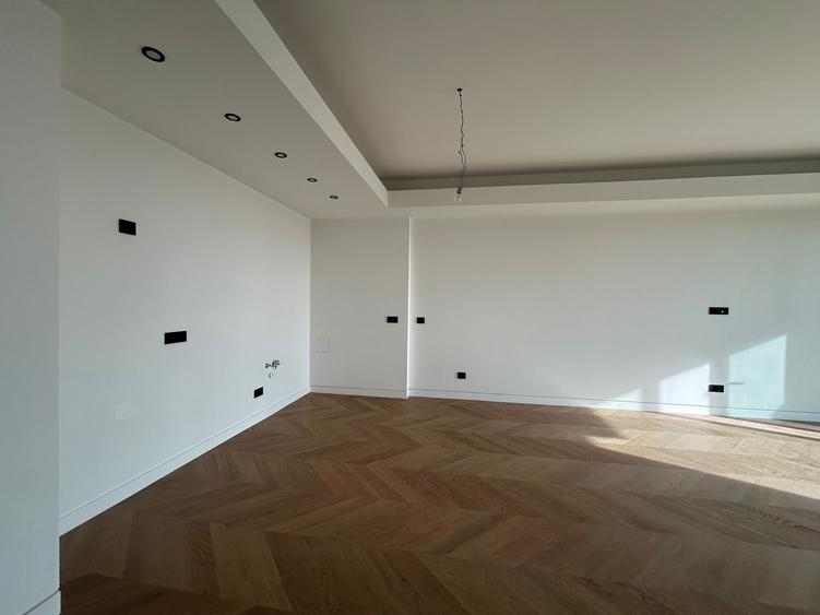 Apartament cu 2 camere semidecomandat în Floreasca