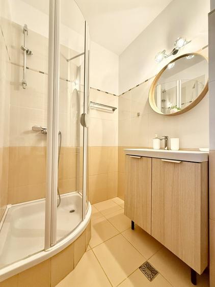 Apartament cu 2 camere decomandat, mobilat în P-ța Unirii
