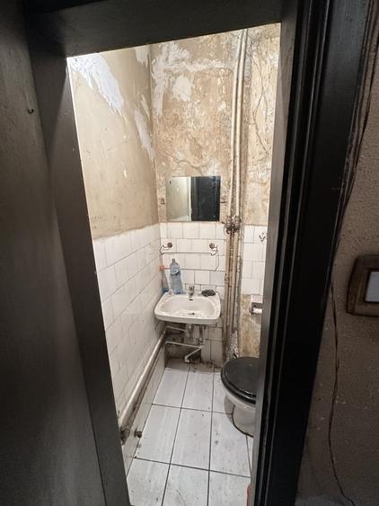 Apartament cu 4 camere decomandat în Sala Palatului