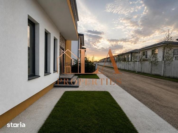 Casă cu 4 camere cu Teren 370 Mp în Clinceni