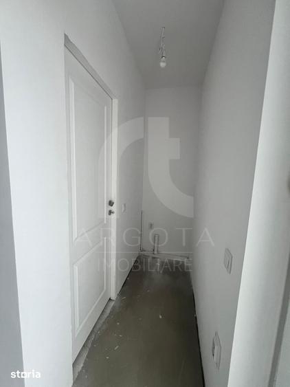 Casă cu 4 camere cu Teren 302 Mp în Mărăcineni