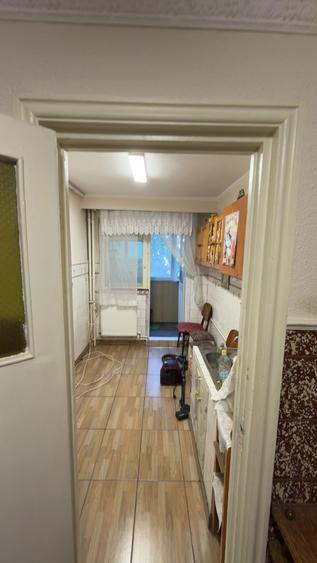 Apartament cu 2 camere decomandat în Abator