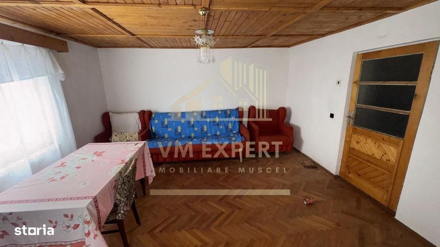 Casă cu 4 camere în Păuleasca