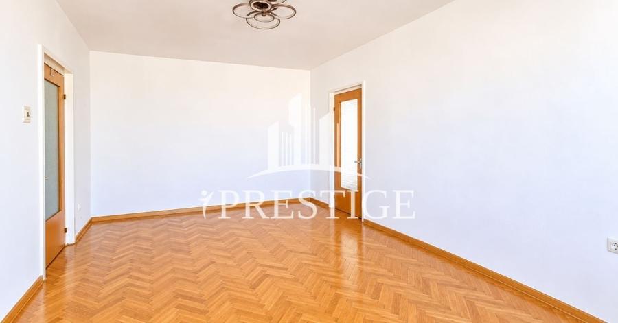Apartament cu 2 camere semidecomandat în Mihai Viteazul