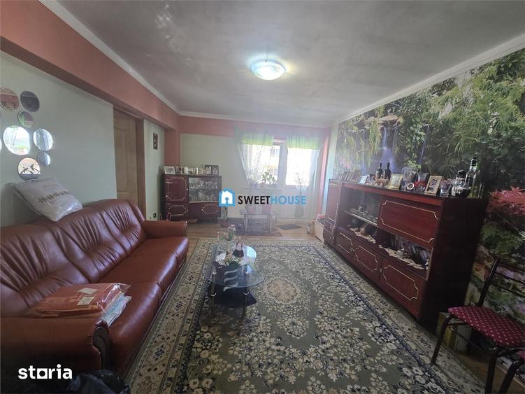 Apartament cu 4 camere în Central