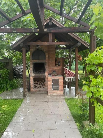 Casă cu 6 camere cu Teren 1000 Mp în Copou