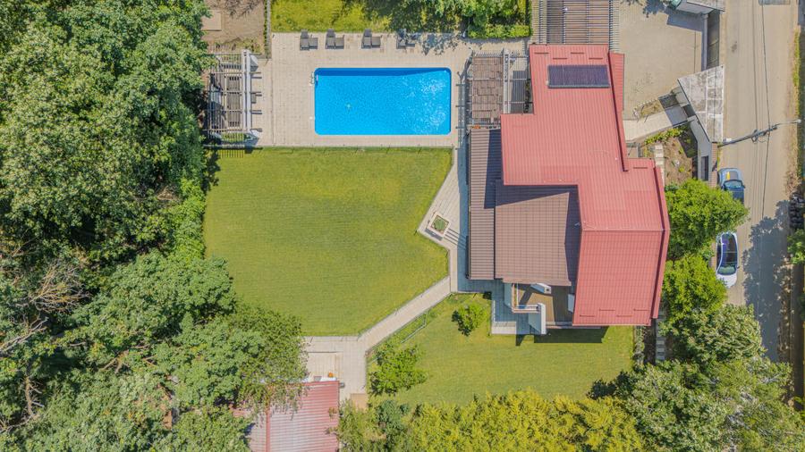 Casă individuală cu 5 camere cu Piscina în Corbeanca