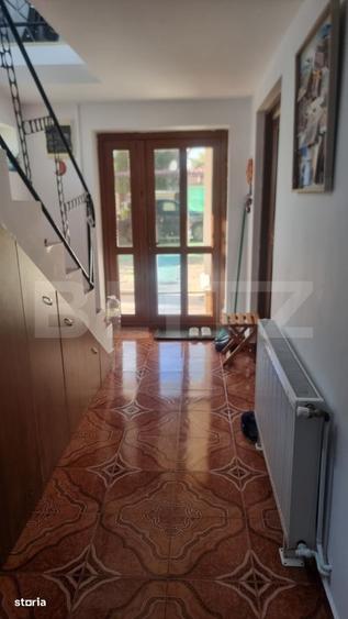 Casă cu 4 camere în Piatra