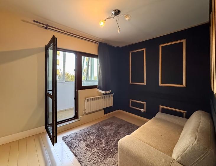 Apartament cu 3 camere decomandat, mobilat în Nerva Traian