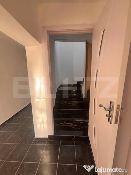 Spațiu comercial, de 320 mp, în Central