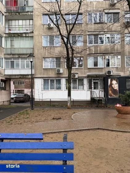 Apartament cu 3 camere decomandat în Giurgiului
