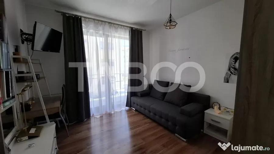 Apartament cu 3 camere decomandat în Turnișor