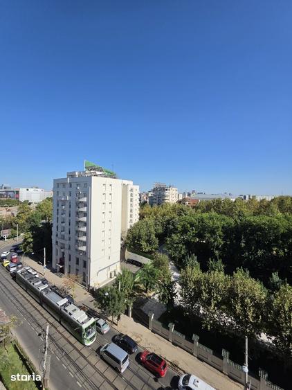 Apartament cu 2 camere decomandat în Centrul Civic
