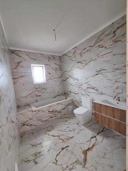 Casă cu 4 camere în Cihei