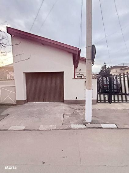 Casă cu 4 camere cu Teren 400 Mp în Chiajna