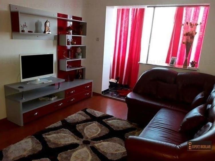 Apartament cu 2 camere semidecomandat în Tomis III