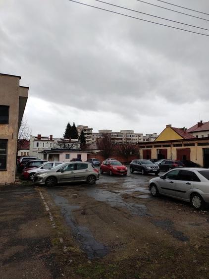 Teren Construcții intravilan de 3929 mp, în Cetate