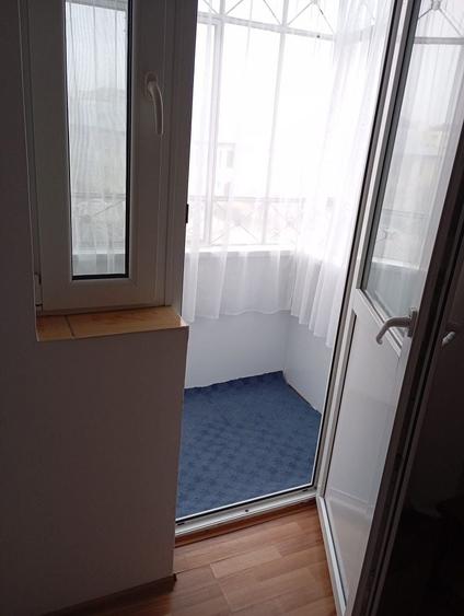 Apartament cu 2 camere decomandat în Exterior Vest
