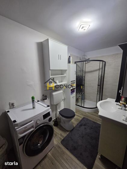 Casă cu 4 camere cu Teren 300 Mp în Central