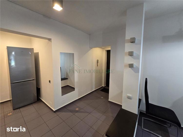 Inchiriez apartament spatios 2 camere parter Nerva Traian - 1