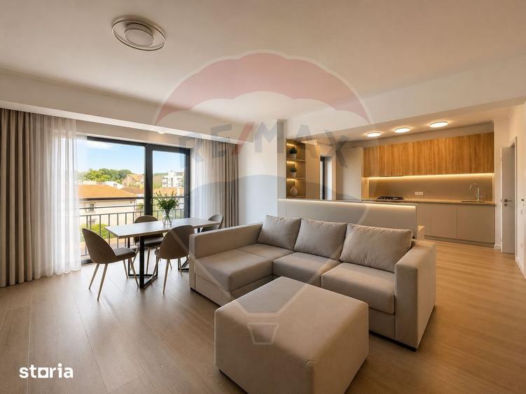 Apartament cu 3 camere, mobilat în Tomis III