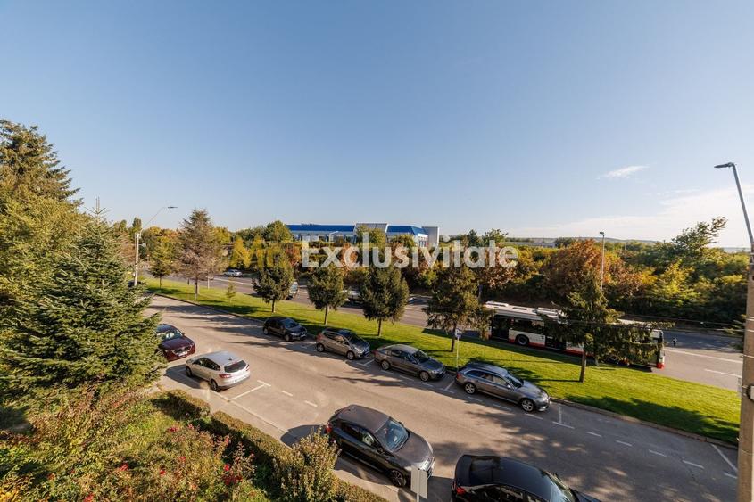 Apartament cu 3 camere decomandat, mobilat în Popa Șapcă