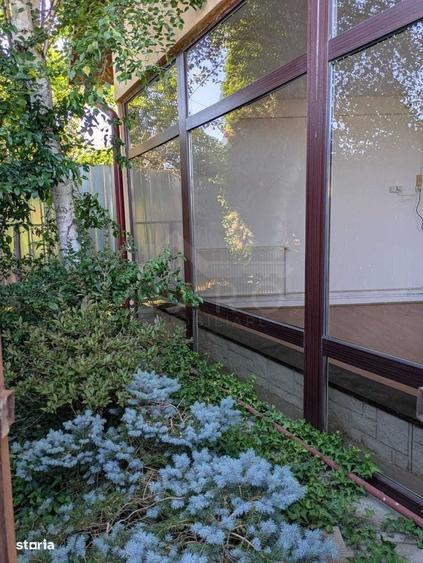 Casă cu 4 camere cu Teren 1255 Mp în 7 Noiembrie