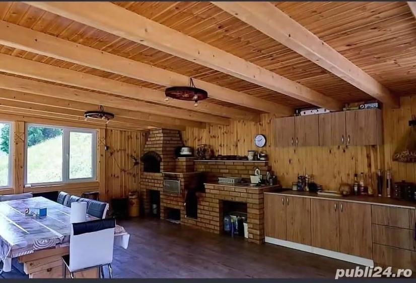 Casă cu Teren 7600 Mp în Cheia