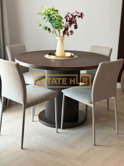 Apartament cu 2 camere semidecomandat, mobilat în Central