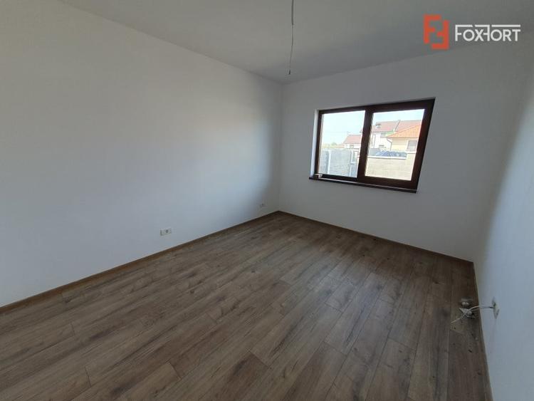 Duplex cu 3 camere cu Teren 325 Mp în Șag