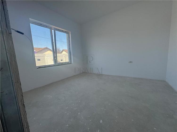 Duplex cu 3 camere cu Teren 320 Mp în Moșnița Nouă