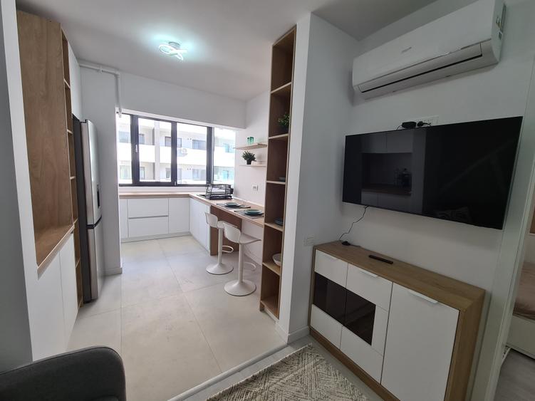 Apartament cu 2 camere semidecomandat în Berceni