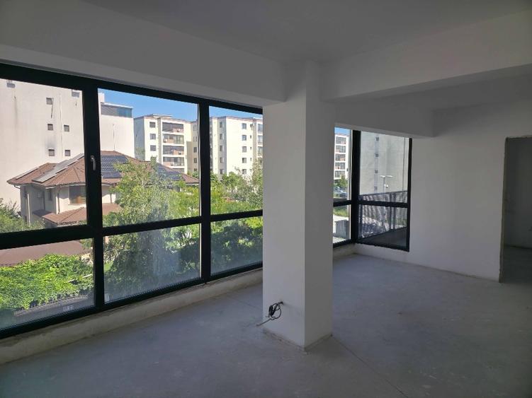 Apartament cu 2 camere decomandat în Tomis Plus