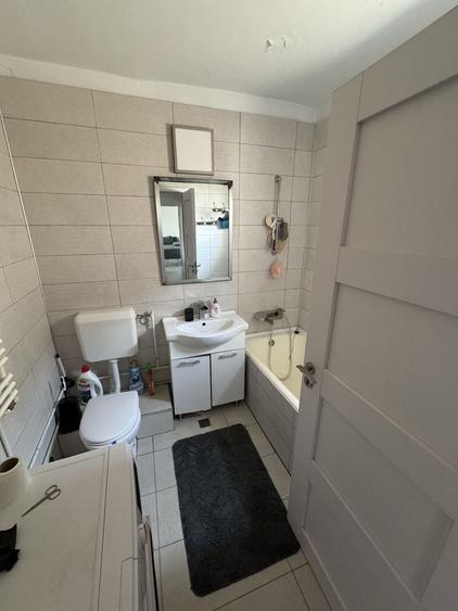 Inchiriez apartament 3 camere, Complex Studentesc, Parvan - 14