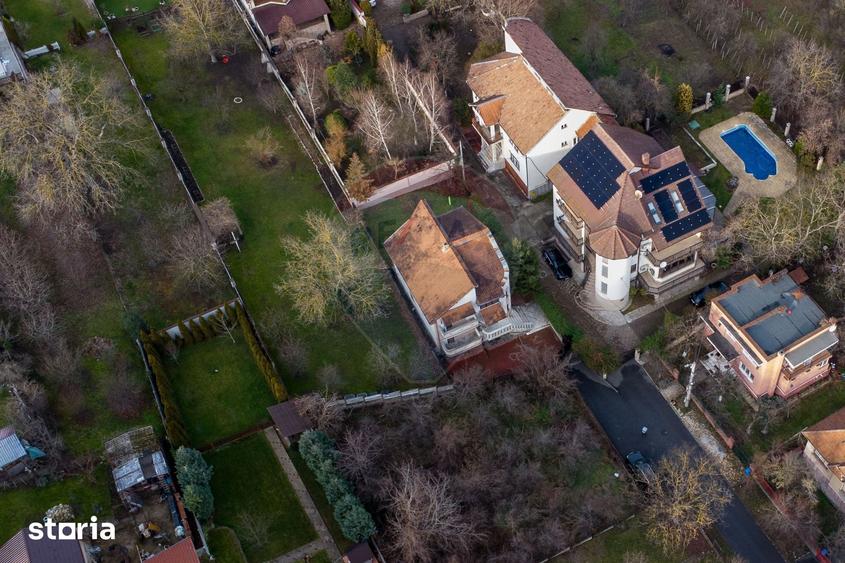 Casă cu 6 camere cu Teren 404 Mp în Centru Vechi